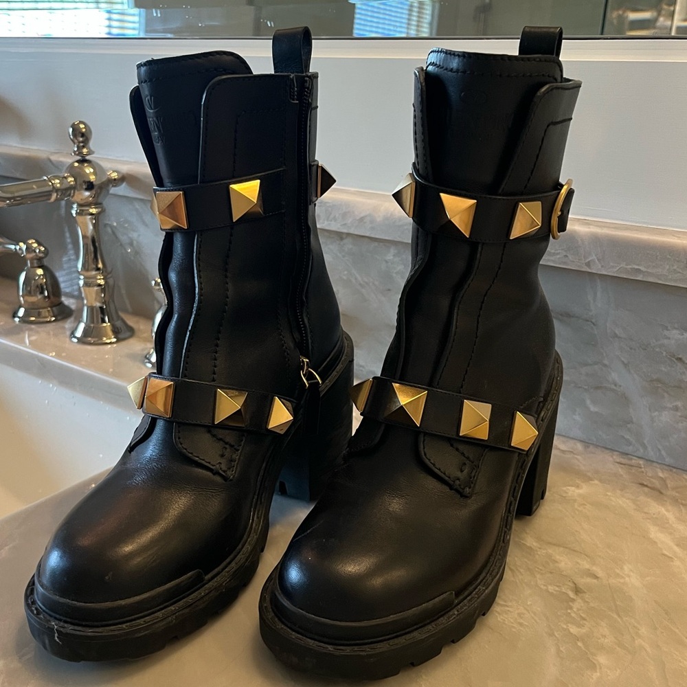 Valentino rockstud boots